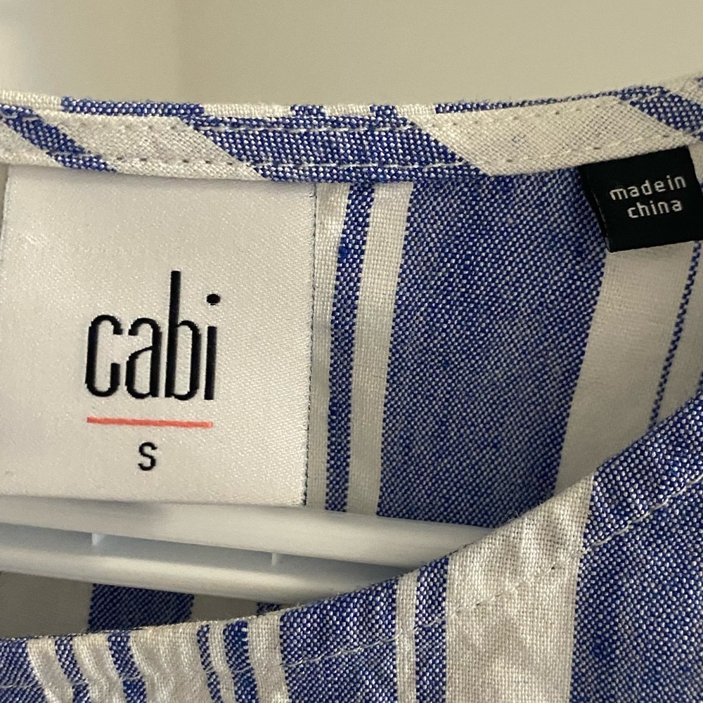 CAbi 5343 Wing Top Blue White Striped Linen Blend Blouse Crop Keyhole Size Small - Picture 2 of 10